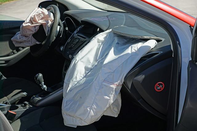 Kde je uzemněný airbag Renault Megane 2: Průvodce