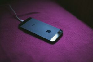 Jak Dlouho se Nabíjí Elektrokoloběžka: Průvodce a Tipy