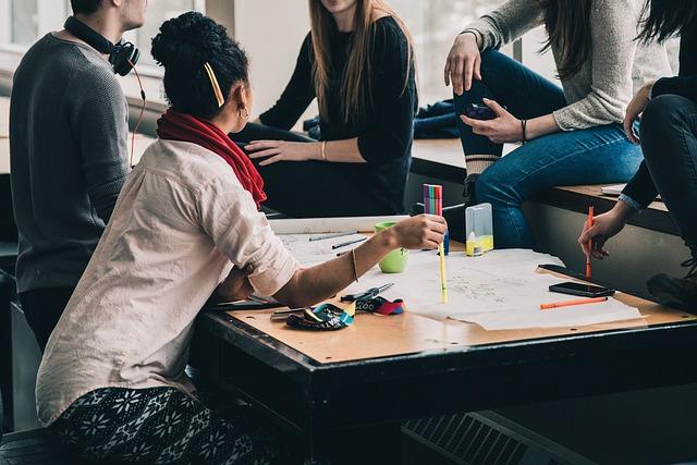 Zkušenosti studentů: Co o autoškole říkají absolventi