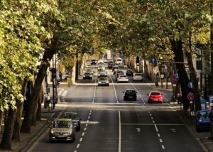 Proč nemají elektrická auta převodovku: Vysvětlení a výhody